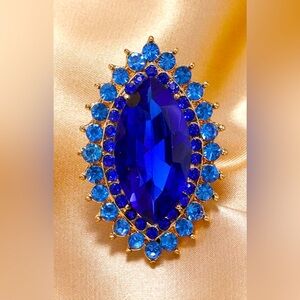 Beautiful Nordstrom 14KT Dip Cobalt Crystal huge statement ring adjustable